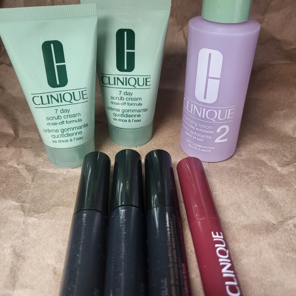 Clinique Sample Set Including BLACK HONEY